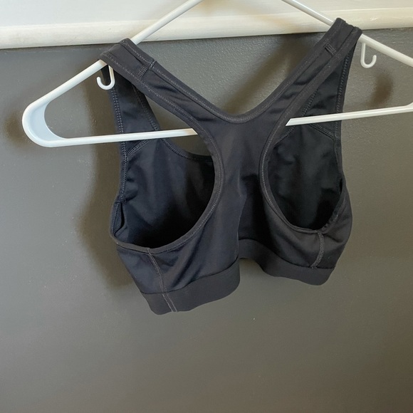 Nike DRI-FIT Non-Padded Bra - Picture 2 of 2